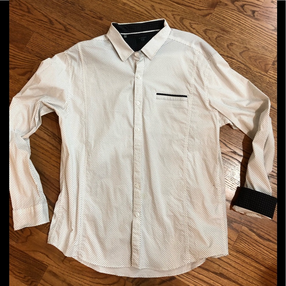 7 Diamonds Printed Button Up